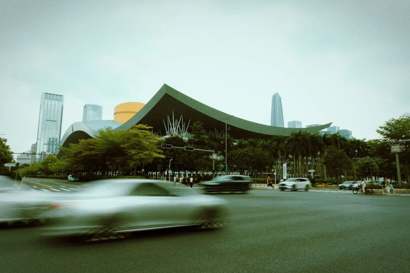 工业物联网数据中台搭建难点与产线数字化升级路径解析